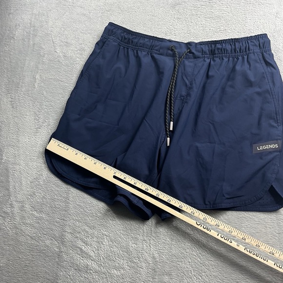 Legends Running Luka Shorts Men L Reflective Durable Breathable Zip Pocket 5"EUC - Picture 7 of 10